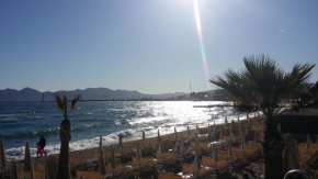 Отель Cannes Riviera  Канны